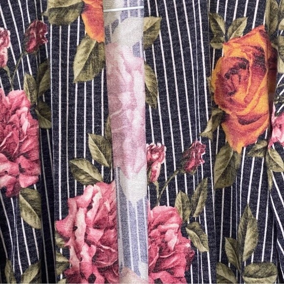 Beeson River Long Sleeve Cardigan Duster Floral & Stripes Small - NWOT - Picture 7 of 8